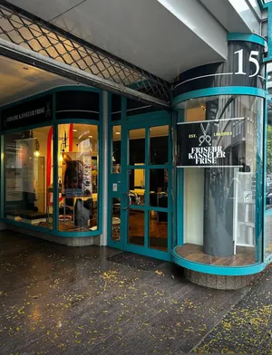 Eingang Kasseler Frise